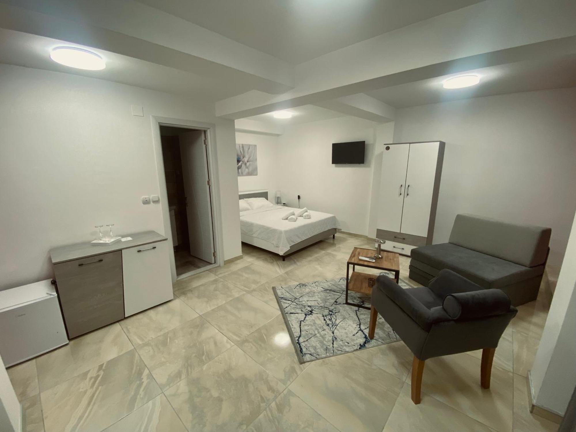 קומאנובו Greenhill Apartments מראה חיצוני תמונה